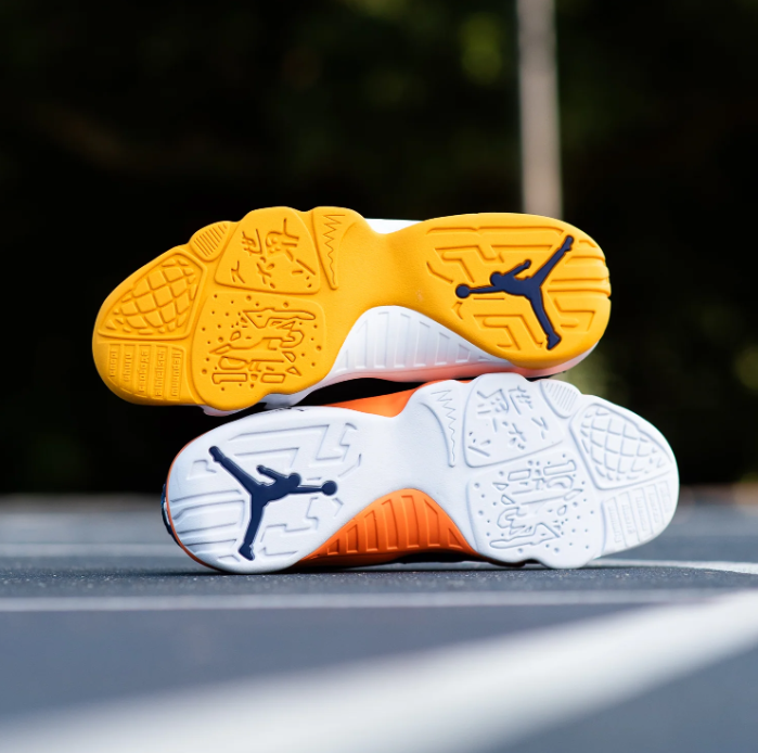 Air Jordan 9 Low Mismatched Sneakers - Multicolor
