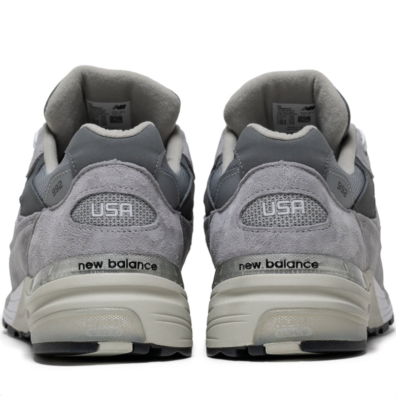 New Balance Low-Top Sneakers - Grey & Silver