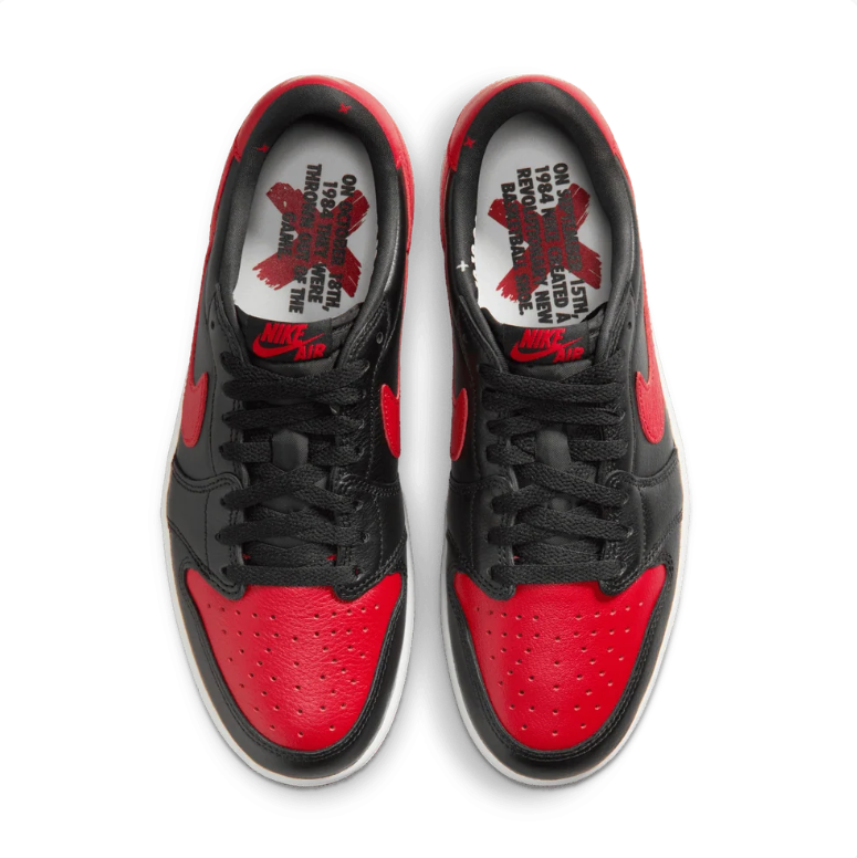 Air Jordan 1 Low Sneakers - Black & Red