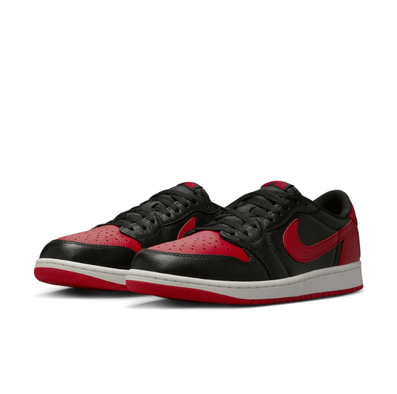 Air Jordan 1 Low Sneakers - Black & Red