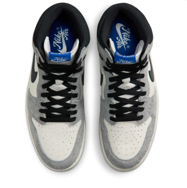 Air Jordan 1 High Sneakers - Grey & Cream with Blue Outsole