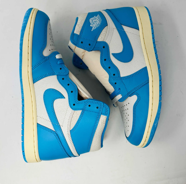 Air Jordan 1 High Sneakers - Blue & White with Cream Midsole