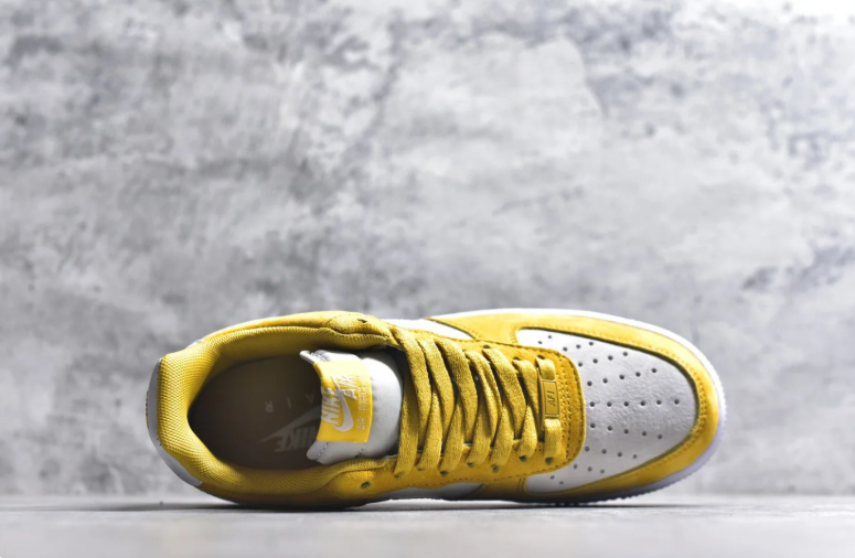 Nike Air Force 1 Low Sneakers - Mustard Yellow & White